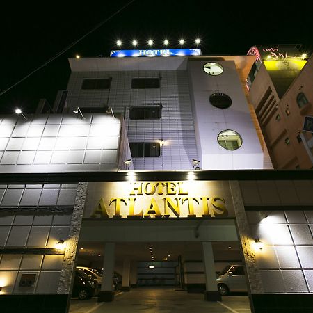 Hotel Atlantis Higashi Osaka (Adults Only) Bagian luar foto