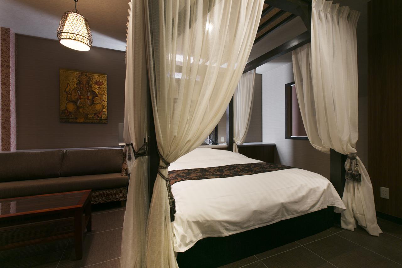 Hotel Atlantis Higashi Osaka (Adults Only) Bagian luar foto